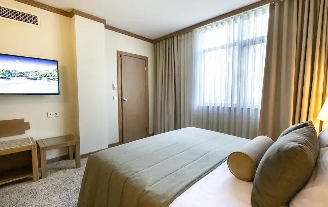 Suite 4