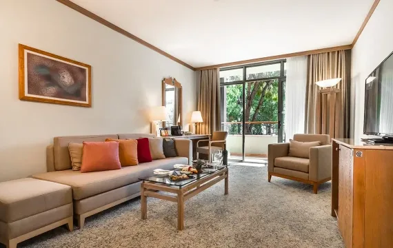 Suite 1