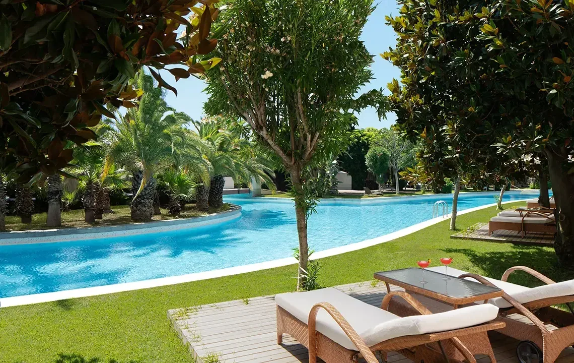 Gloria serenity pool villa 10