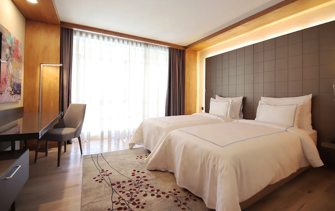 Queen twin 2nd floor 2 mtime20220601121421