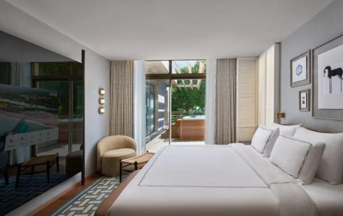 Gloria Serenity Suite 7