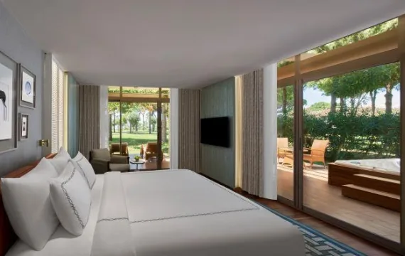 Gloria Serenity Suite 2